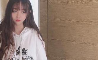 图包里的过期米线线喵：棉袜与美图之间的微妙关系。
