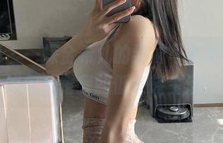 微密圈 – 一探金希儿的学妹写真集，看她如何颠覆我的低头族生活！