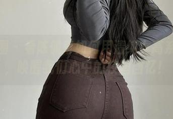 微密圈 – 看陈佩奇如何用清纯女高系写真，唤醒我们心中的校园回忆！